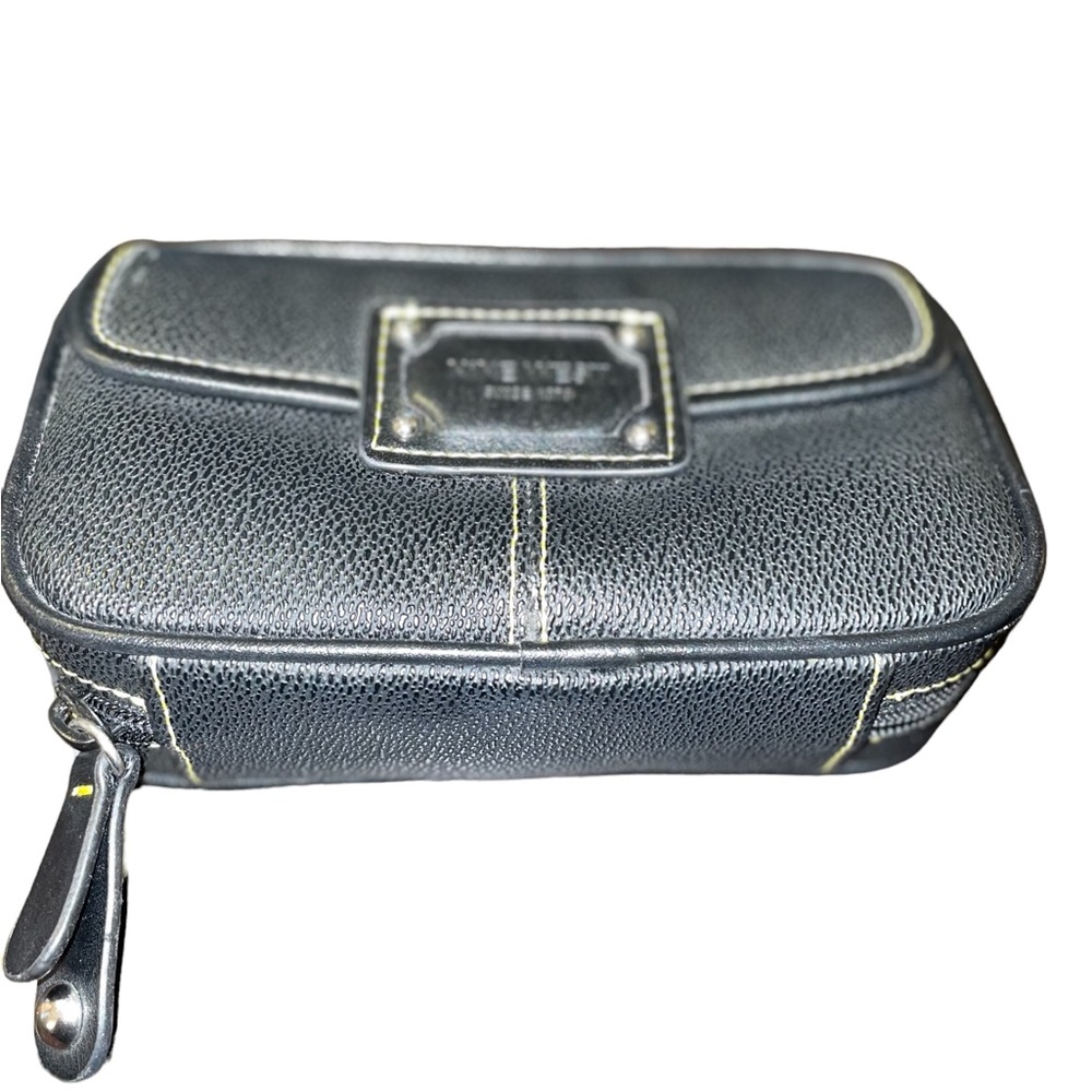 Nine West Black Pebbled Faux Leather Wristlet Wallet with Pink Interior